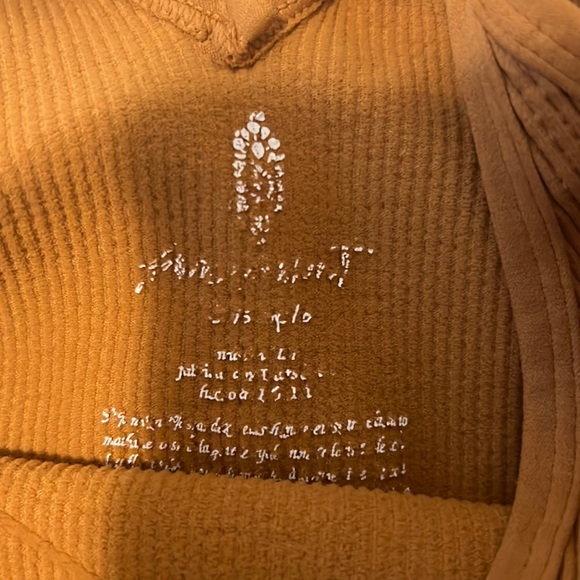 M/L Free People Movement Set - Picture 3 of 11